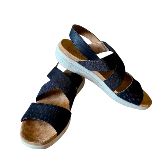 Life Stride Women's Black Strappy Sandals Velocity Size 7.5 Summer Spring - Picture 1 of 9
